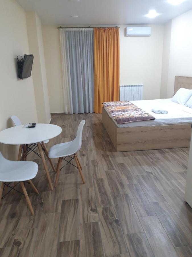 Central Park Apartment Batumi Exterior foto
